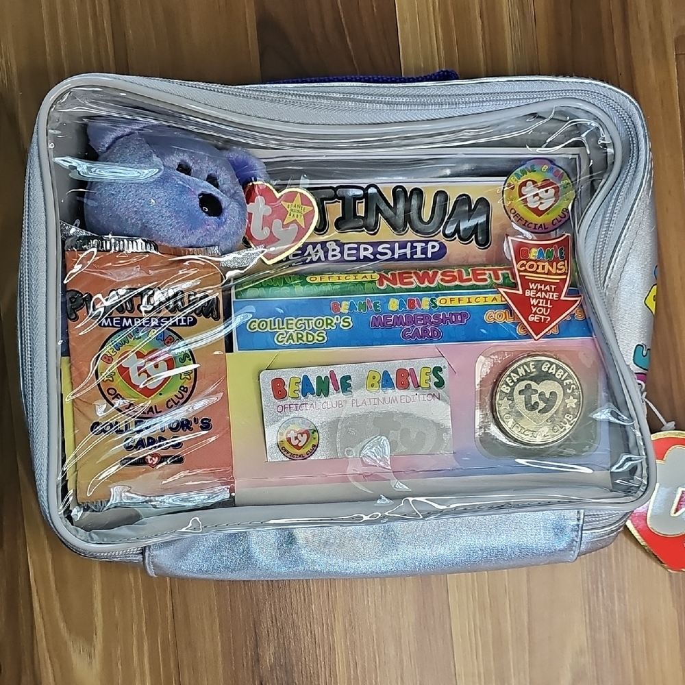 1999 Ty Beanie Babies Official Club Platinum Membership Kit